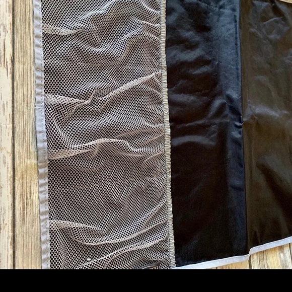 💕2 CHILD CAR ACCESSORIES - Picture 6 of 12